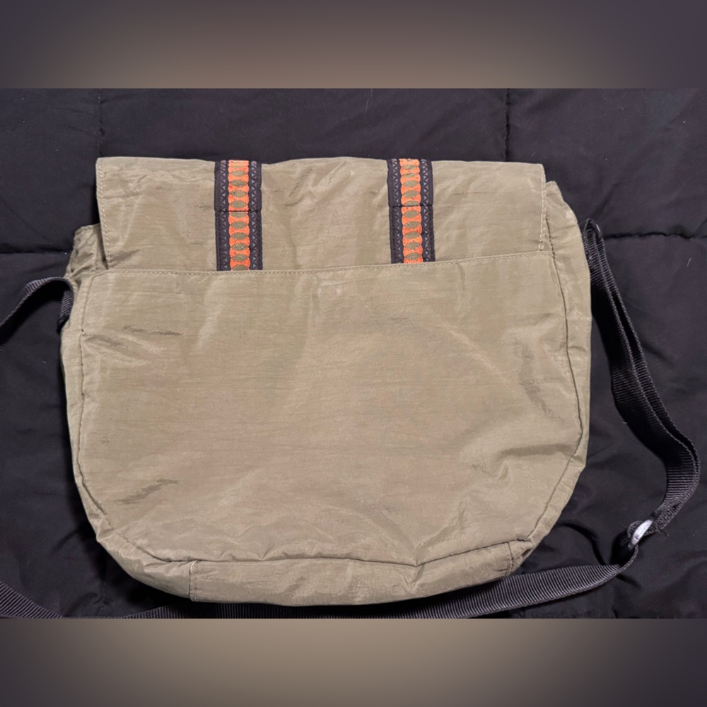 Baggallini Special Edition Excursion Bagg - image 2